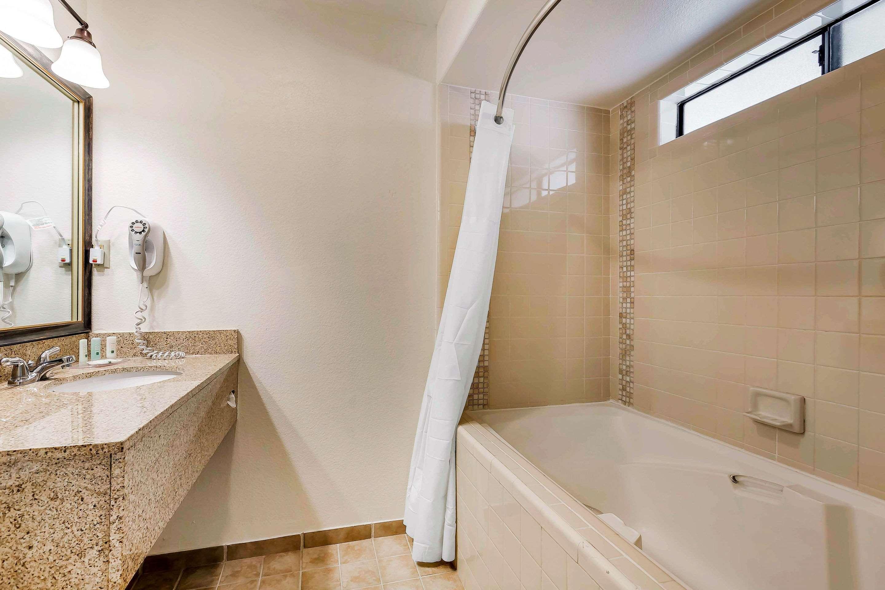Quality Inn Fallbrook I-15 מראה חיצוני תמונה