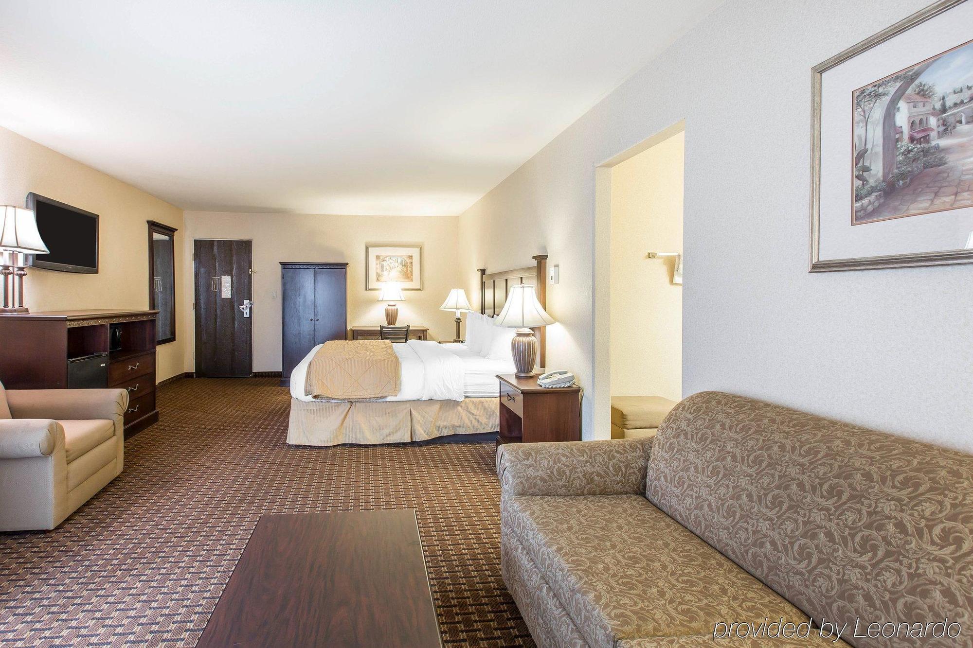Quality Inn Fallbrook I-15 מראה חיצוני תמונה
